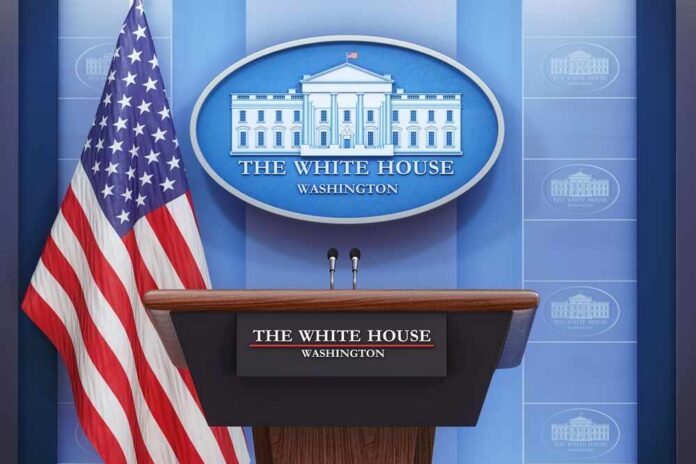 Briefing,Of,President,Of,Us,United,States,In,White,House. TELEPROMPTER SHOCKER
