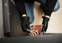 CRIME: Museum Heist Exposes Security Flaws Theft wearing gloves with stolen jewelry